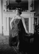 Luella Melius, between c1915 and c1920. Creator: Bain News Service.