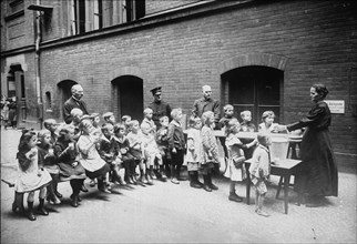 Salvation Army feeding Berlin children, between c1915 and c1920. Creator: Bain News Service.