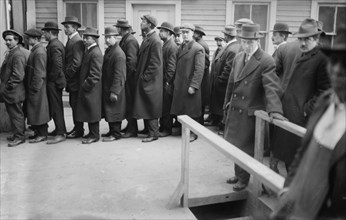 Applying for subway work, between c1910 and c1915. Creator: Bain News Service.