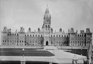 Parliament Building, 1916. Creator: Bain News Service.