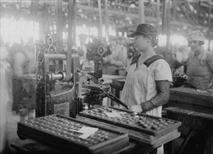 Recessing rings, between c1915 and c1920. Creator: Bain News Service.