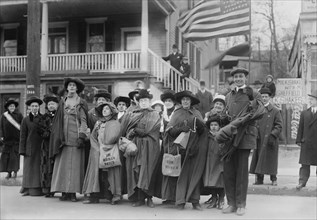 Suffrage hike to Albany, 1/1/14, 1914. Creator: Bain News Service.