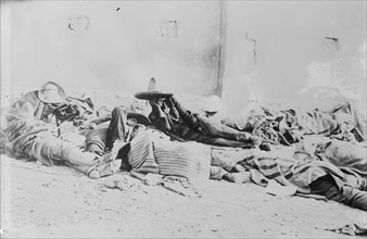 Weary and wounded rebels, Lerdo, 1914. Creator: Bain News Service.