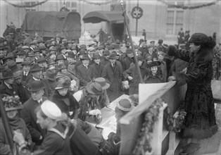 Julia Arthur, between c1915 and 1917. Creator: Bain News Service.