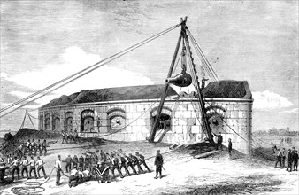 Raising a 25-ton gun at the Gilkicker Battery, Portsmouth, 1871. Creator: Unknown.