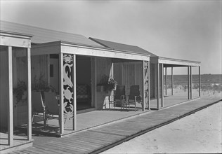 The Dunes Club, Narragansett, Rhode Island, 1939. Creator: Gottscho-Schleisner, Inc.