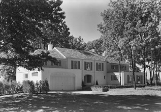 Ralph J. Cordiner, residence on White Oak Rd., Fairfield, Connecticut, 1939. Creator: Gottscho-Schleisner, Inc.