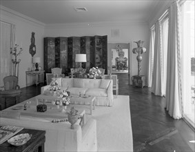 Dr. and Mrs. Leon Levy, residence at 1409 S. Ocean Blvd., Palm Beach, 1959. Creator: Gottscho-Schleisner, Inc.