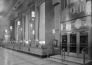 Dollar Savings Bank, Grand Concourse, New York, 1946. Creator: Gottscho-Schleisner, Inc.