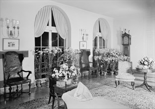 Mrs. Cornelius N. Bliss, residence in Wheatley Heights, Long Island, New York, 1950. Creator: Gottscho-Schleisner, Inc.