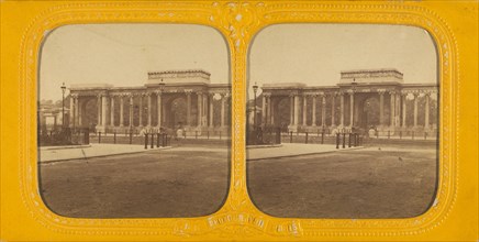 Colonnade de Hyde Park, 1860s. Creator: Adolphe Block.