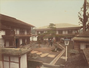 Sudzuki Hotel, Nikko, 1870s-1890s. Creator: Kusakabe Kimbei.