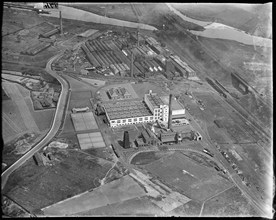 The Co-operative Wholesale Society Ltd Soap and Candle Works, Irlam, Greater Manchester, c1930s. Creator: Arthur William Hobart.