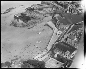 Towan Promenade and Towan Beach, Newquay, Cornwall, c1930s. Creator: Arthur William Hobart.