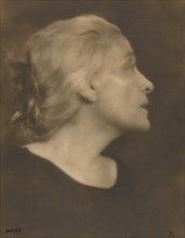 Eleanora Duse, 1920s. Creator: Arnold Genthe.