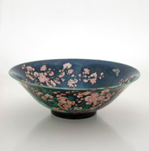 Bowl with flower and bird design, 1850-1899. Creator: Unknown.