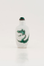 Snuff bottle with lid (dragon motiff), 19th century. Creator: Unknown.