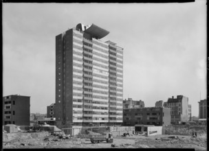 Great Arthur House, Golden Lane Estate, Golden Lane, City of London, Greater London Authority, 1957. Creator: Ministry of Works.