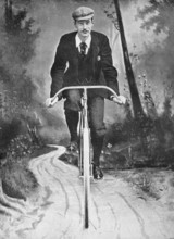 Portrait of the cyclist FW Shorland, 1896.  Creator: London Stereoscopic & Photographic Co.