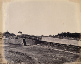 Near Beijing, China: a stone bridge (Palichiun Bridge ?): the site of a battle during the..., 1860. Creator: Felice Beato.