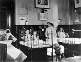 Hahnemann Hospital and Homeopathic Dispensaries, Liverpool: a children's ward..., (1910?). Creator: Unknown.