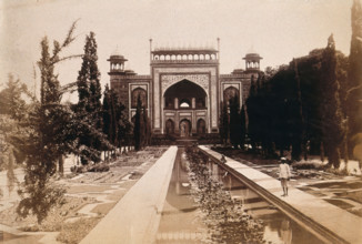 The Taj Mahal, Agra, India: entrance gate, c1900. Creator: Unknown.