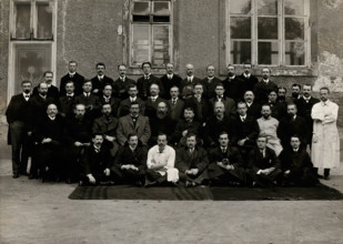 The Eye, Ear, Nose and Throat colloquium in Vienna, October 1905. Creator: Unknown.