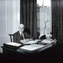 Sir Henry Hallett Dale. Creator: Unknown.
