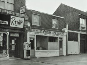 73 High Street, Wanstead, Redbridge, London: front elevation, 1976. Creator: Unknown.