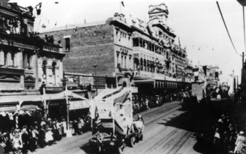 Peace Day parade on Queen Street, Brisbane, 1919. Creator: Unknown.