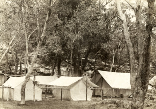 Gipsy Camp, Balmoral, c1920s. Creator: Unknown.