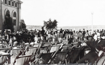 Concert at Balmoral, Mosman, c1930. Creator: Unknown.