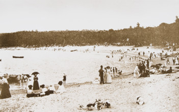 Hunters Beach, Balmoral, c1909. Creator: Unknown.