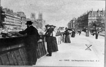Les Bouquinistes sur les Quais, Paris  (Booksellers of Paris), 1900. Creator: Unknown.