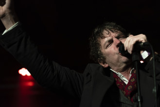 Simon Huw Jones, And Also The Trees live at The Lexington, London, Nov 2022. Creator: Annapaola Marchesani.