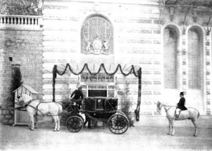 The Queen's Visit to the Riviera: arranging the platform for Her Majesty to alight...Cimiez, 1898.  Creator: Alexander Lamont Henderson.