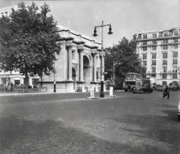 Marble Arch, London, c1955. Creator: Arthur Charles Kirby Ware.