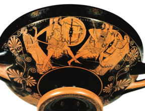 Kylix: Menelaus pursues Paris as Aphrodite and Artemis watch on, c470 BC. Creator: Douris (active ca. 490-460 BC).