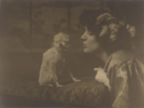 Mrs Patrick Campbell, 1902. Creator: Arnold Genthe.
