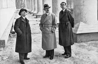 Hitler et les architectes Gall et Speer, vers 1935