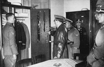 Hitler passant à l'inspection la SS Leibstandarte