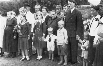 Hitler lors d'un voyage en Prusse Orientale, 1934