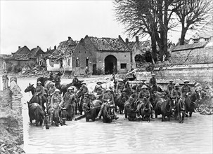 Bataille de Cambrai novembre 1917, cavalerie anglaise - La première guerre mondiale 1914-1918.