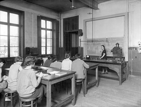 Ecole Normale Supérieure d'enseignement secondaire pour les jeunes filles en 1928