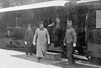 L'attentat de Sarajevo : L'arrivée en train spécial de l'archiduc François-Ferdinand à  Ilidzé,