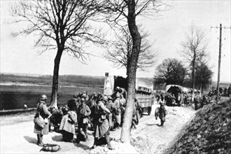 Ravitaillement en route vers le front de la Bataille de Verdun