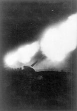Tir de canon allemand pendant la bataille de Verdun