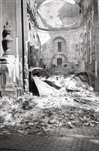Ruines de l'église de Belen à Barcelone, en 1936