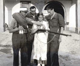 Spanish Republican men and woman, 1936