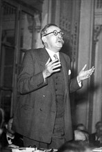 Léon Blum performing a speech in Roubaix, 1937